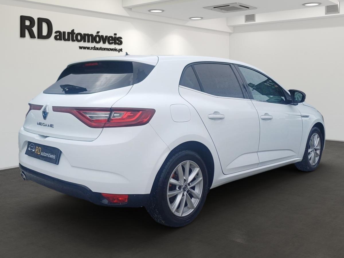 renault-megane-2016-diesel-1461cc