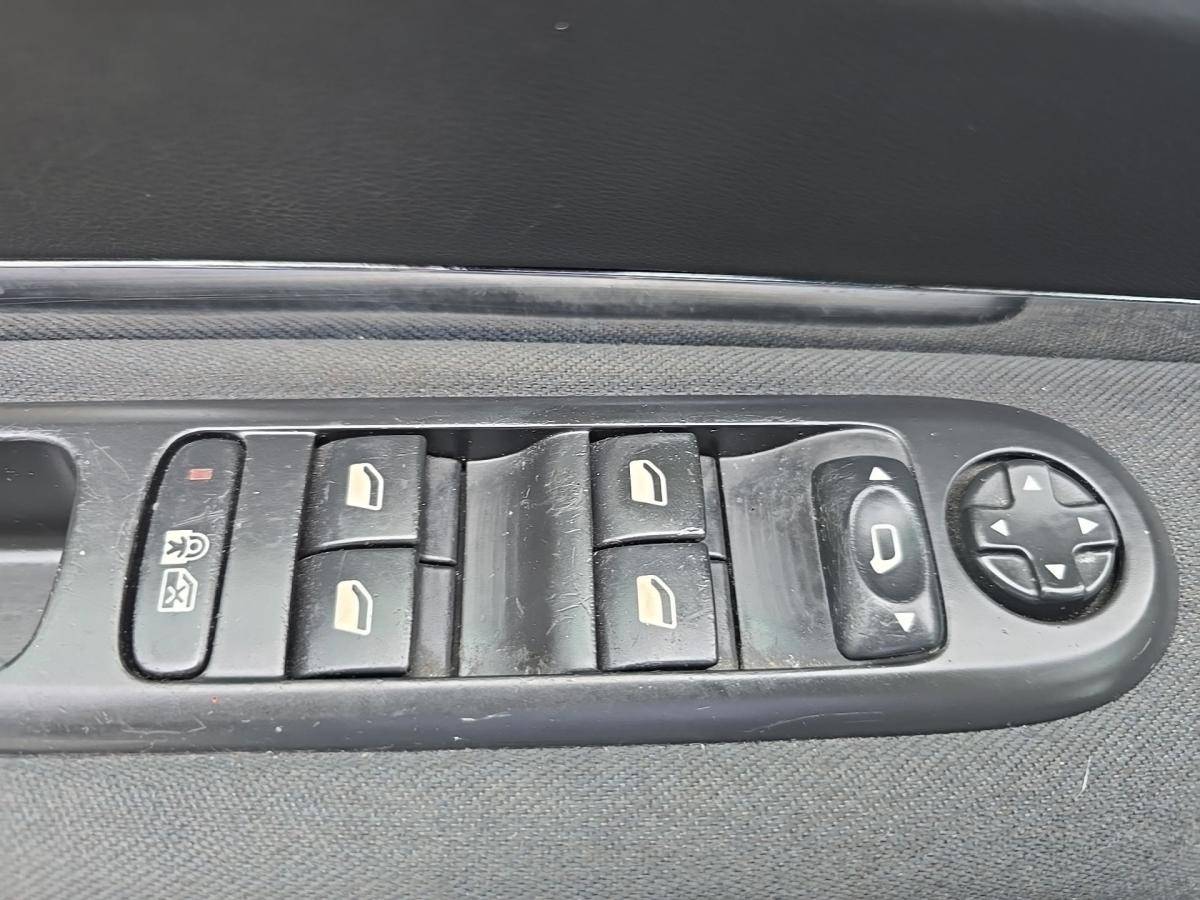 peugeot-3008-2014-diesel-1560cc