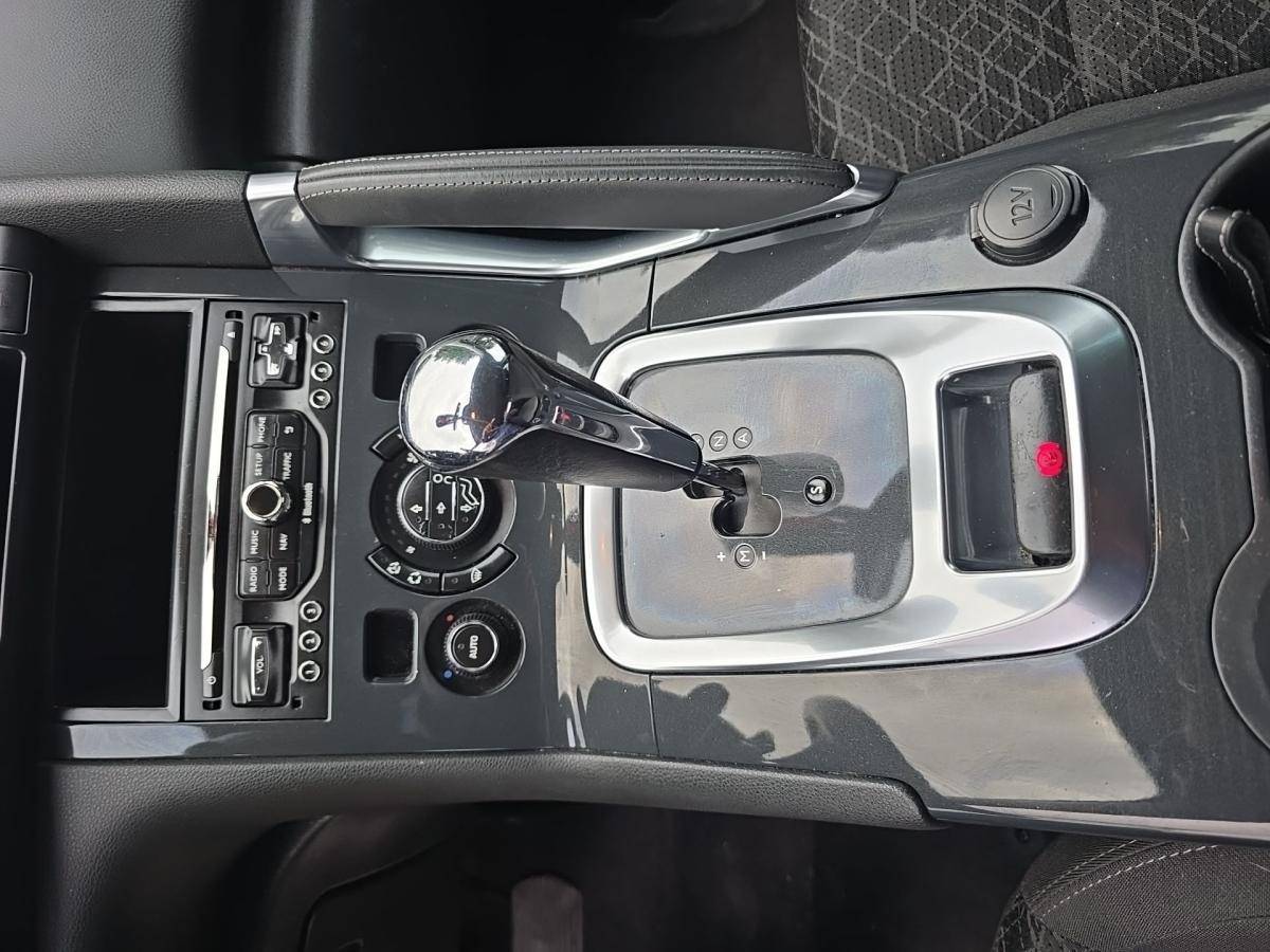 peugeot-3008-2014-diesel-1560cc