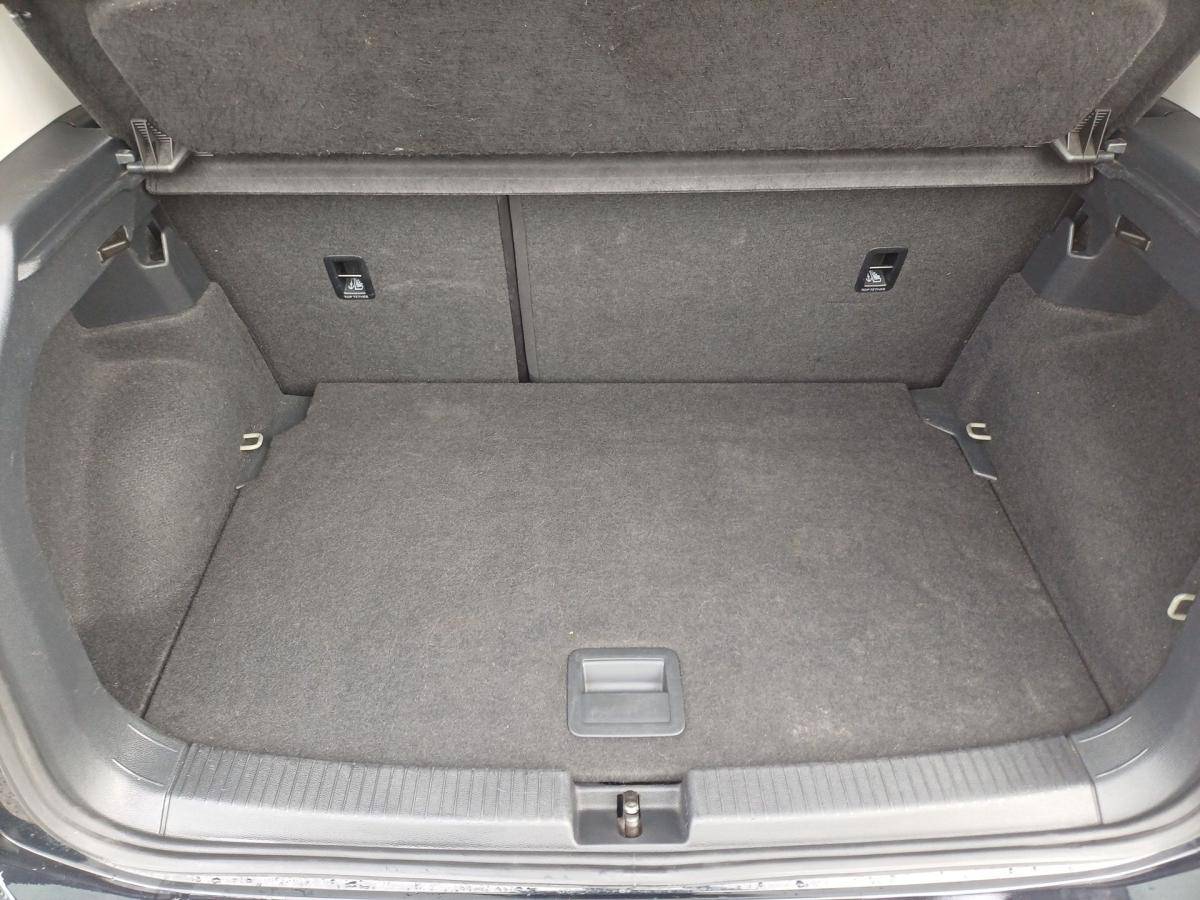 volkswagen-t-cross-2023-gasolina-999cc