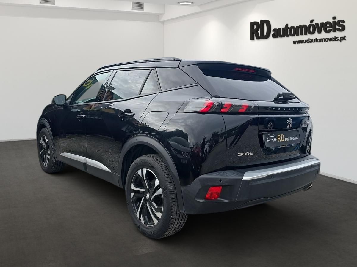 peugeot-2008-2022-diesel-1499cc