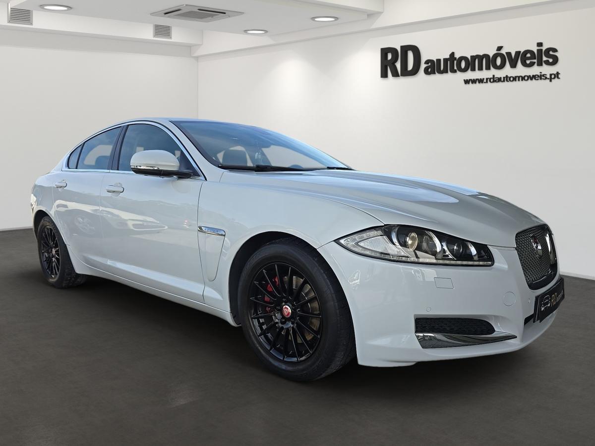 jaguar-xf-2014-diesel-2179cc