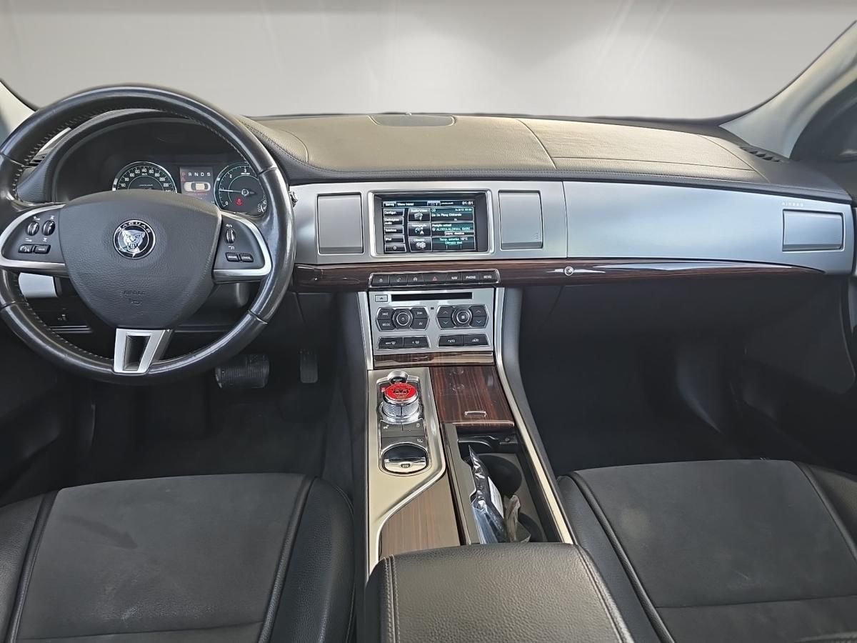 jaguar-xf-2014-diesel-2179cc