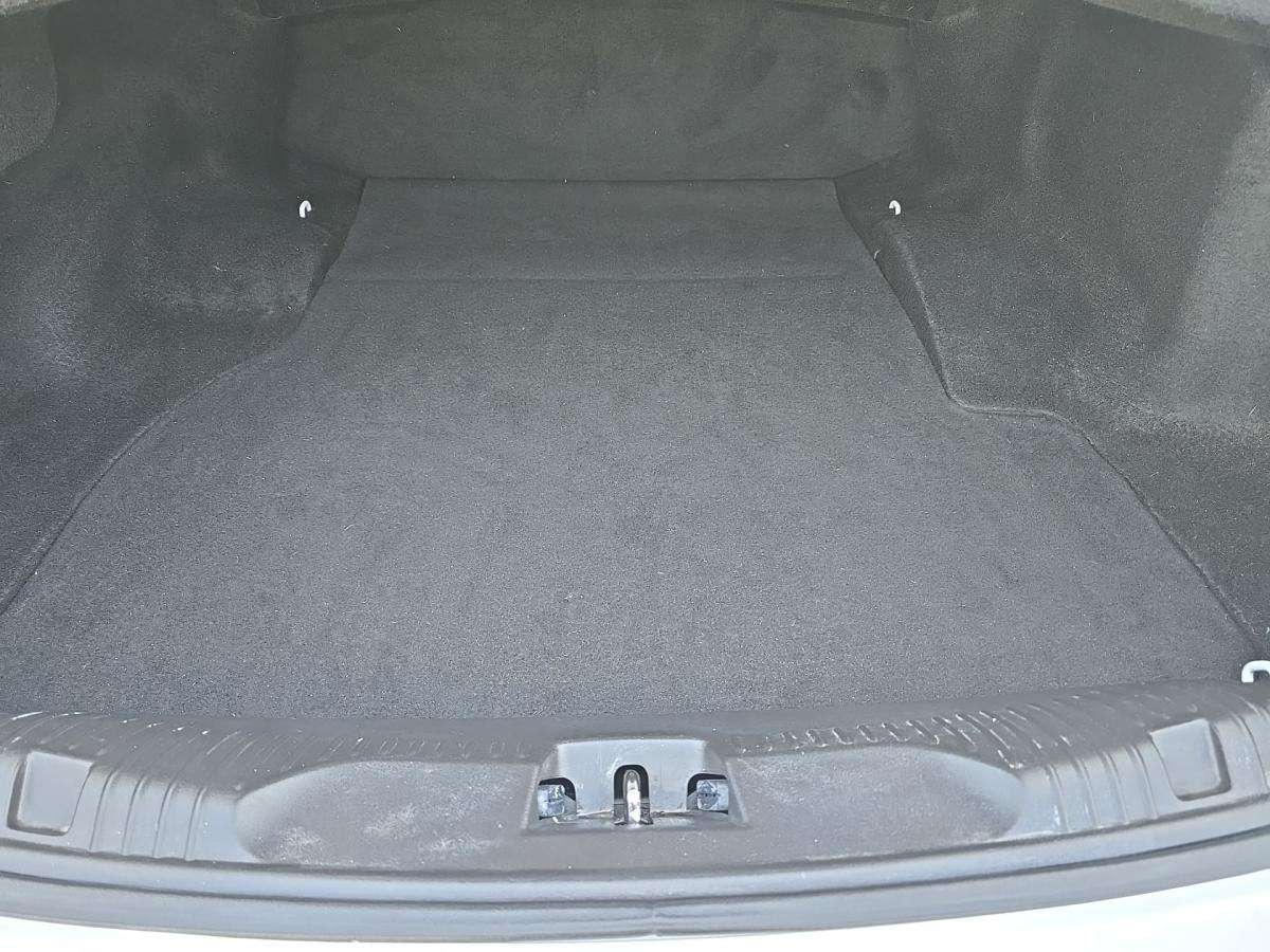 jaguar-xf-2014-diesel-2179cc