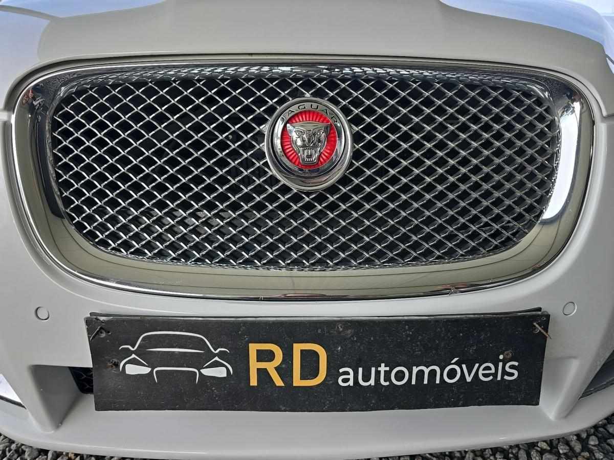 jaguar-xf-2014-diesel-2179cc
