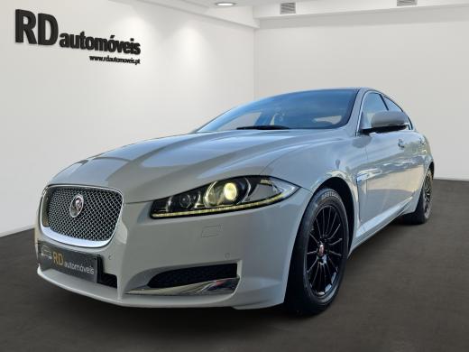 jaguar-xf-2014-diesel-2179cc