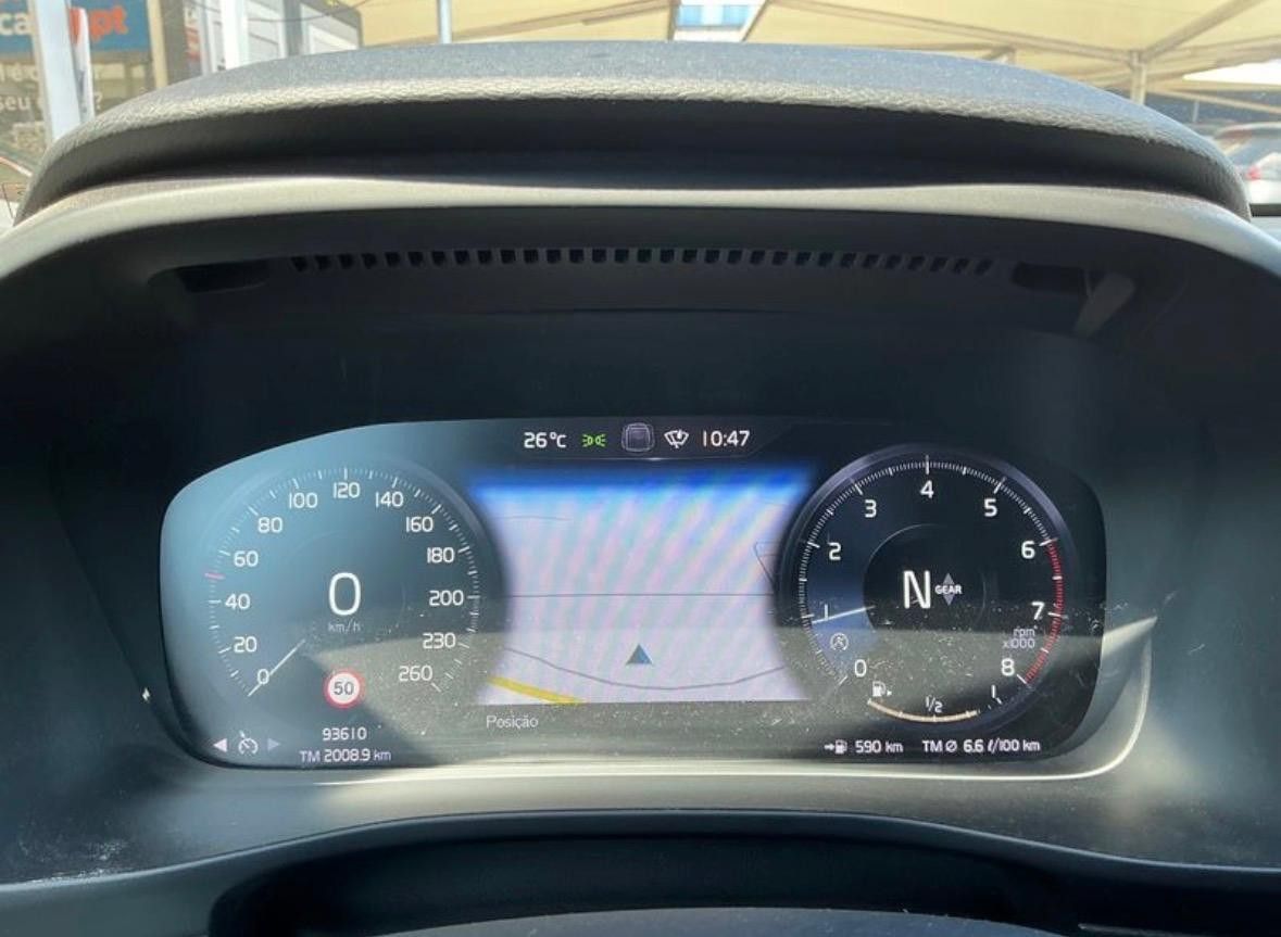 volvo-xc40-2018-gasolina-1477cc