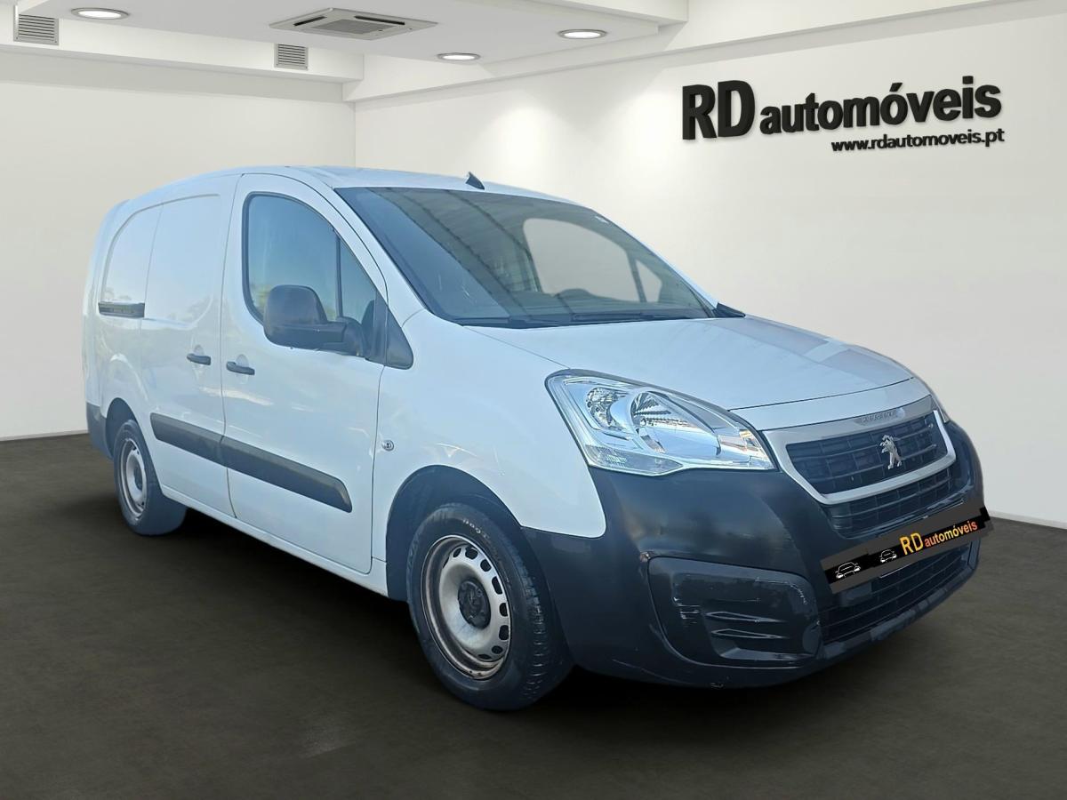 peugeot-partner-2018-diesel-1560cc