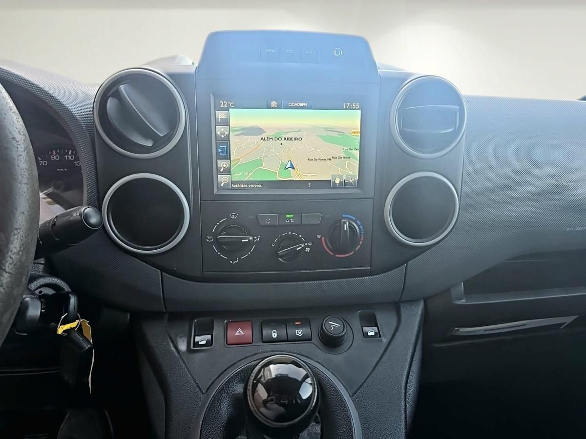 peugeot-partner-2018-diesel-1560cc
