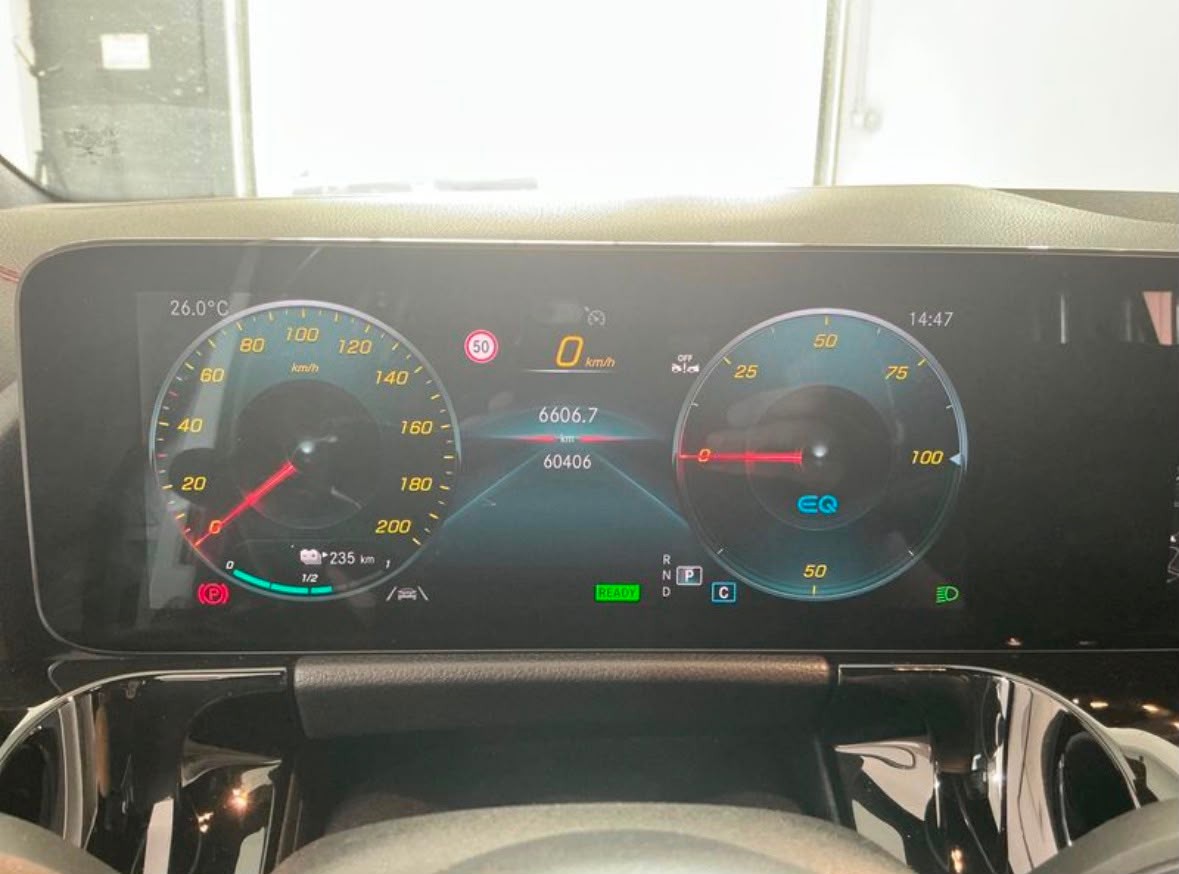 mercedes-benz-eqa-2021-eletrico-0cc