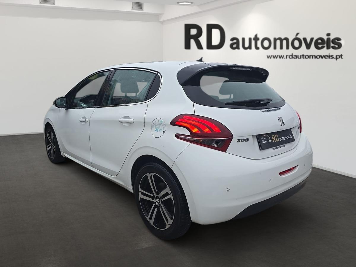 peugeot-208-2016-diesel-1560cc