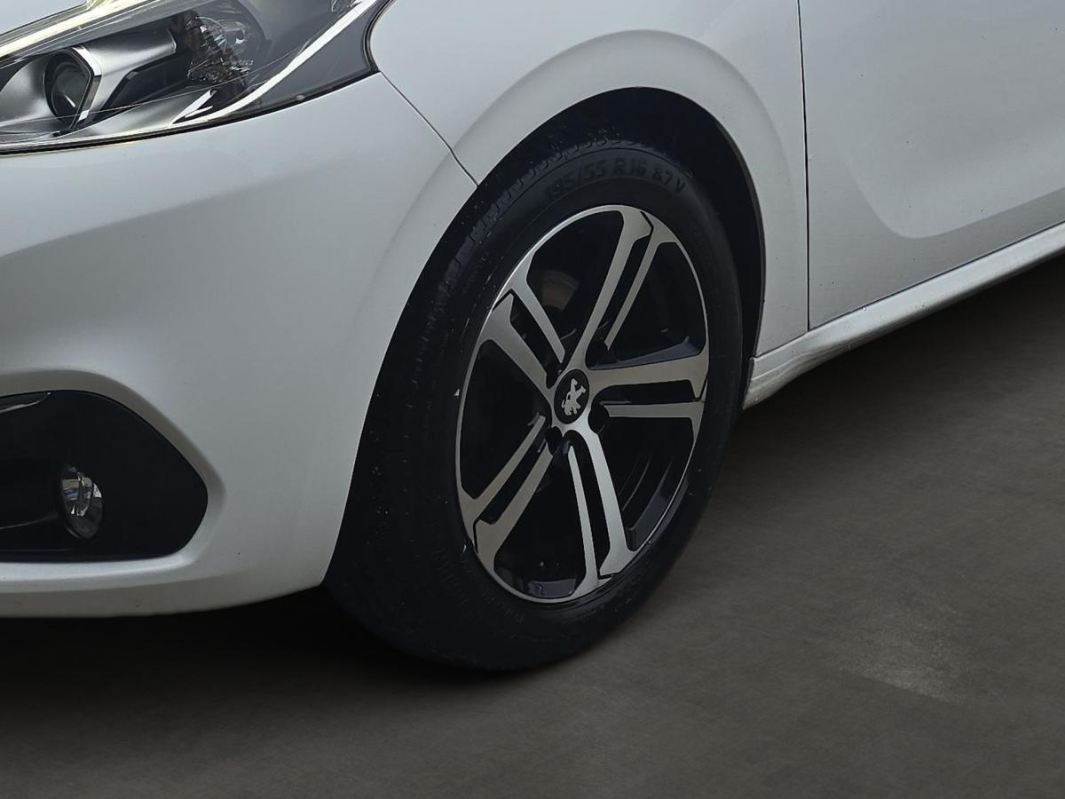 peugeot-208-2016-diesel-1560cc