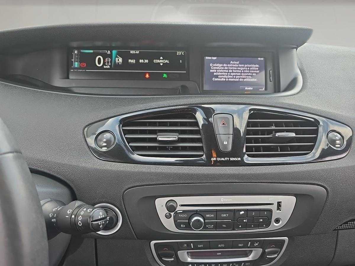 renault-grand-scenic-2012-diesel-1598cc