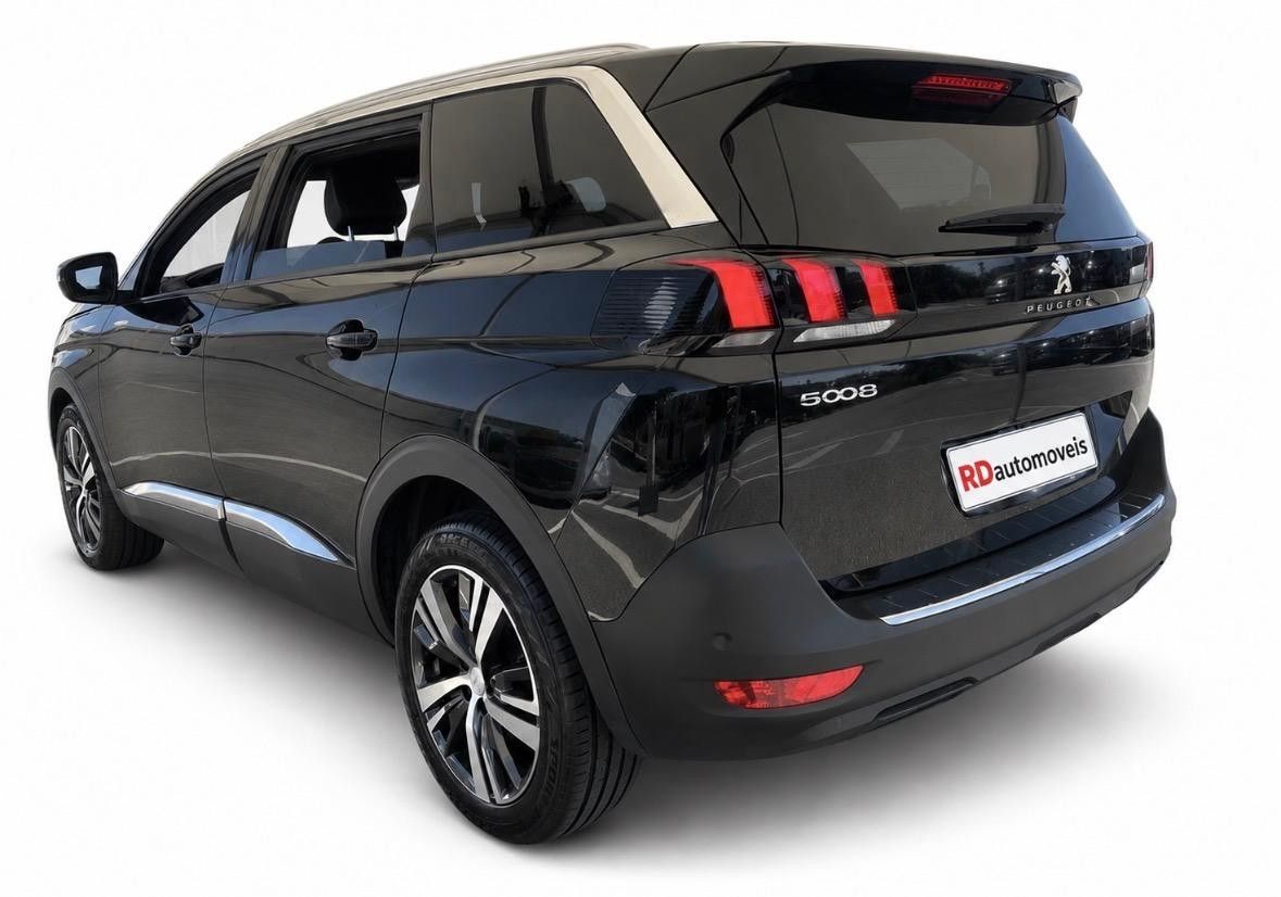 peugeot-5008-2023-diesel-1499cc