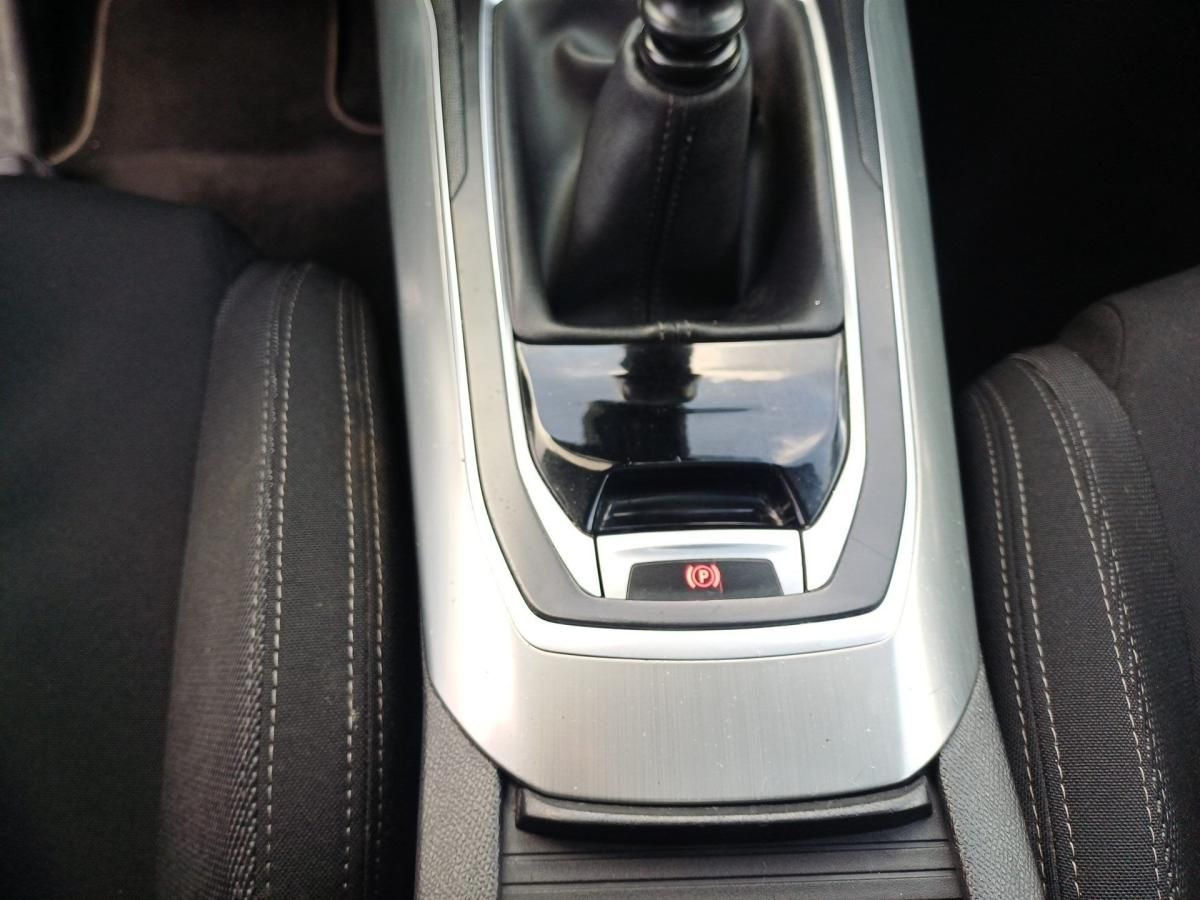 peugeot-308-sw-2015-diesel-1560cc