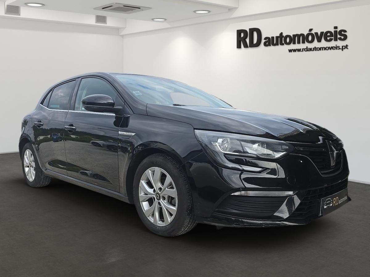 renault-megane-2019-diesel-1461cc