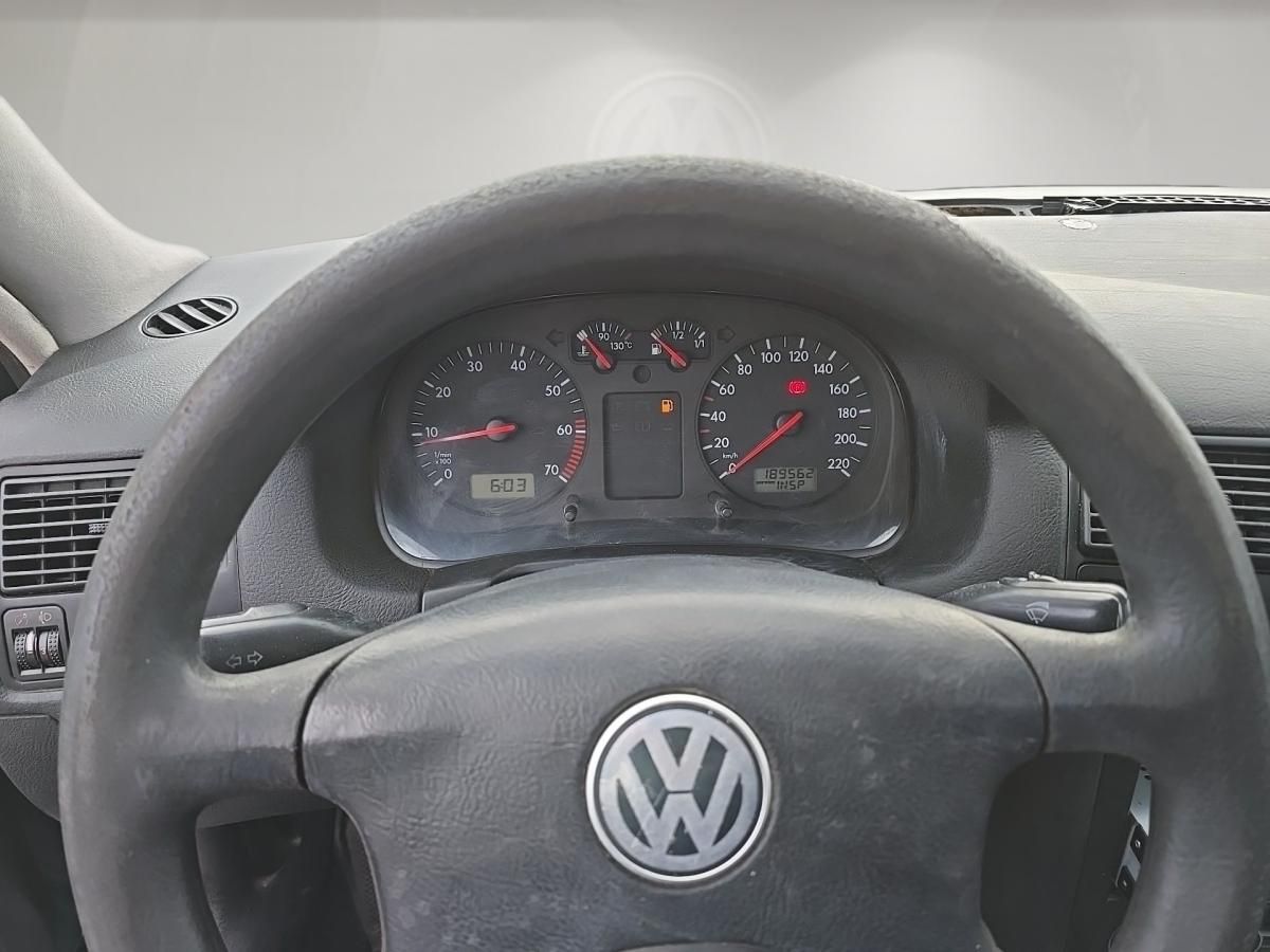 volkswagen-golf-iii-1998-gasolina-1390cc