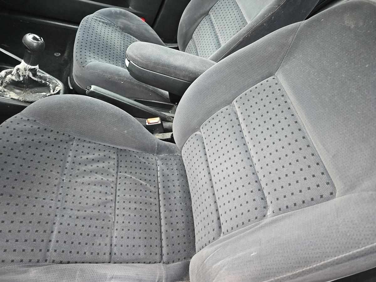 volkswagen-golf-iii-1998-gasolina-1390cc