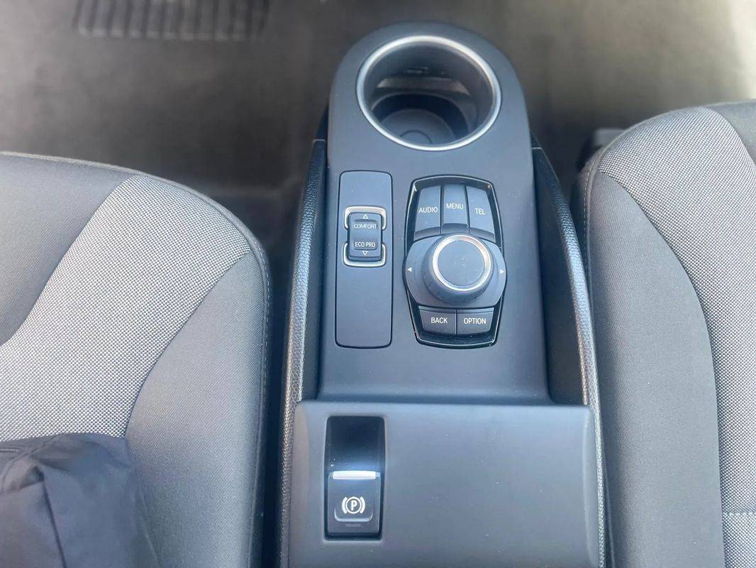 bmw-i3-2022-eletrico-0cc