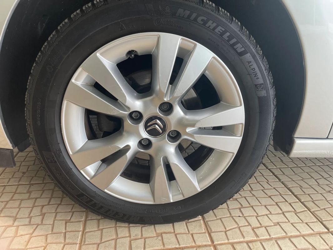 citroen-ds3-2015-diesel-1560cc