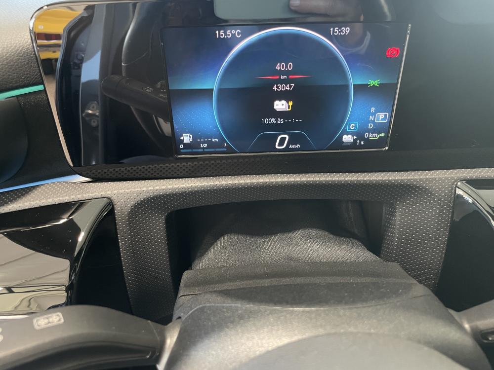 mercedes-benz-classe-a-2022-hibrido-a-gasolina-1332cc