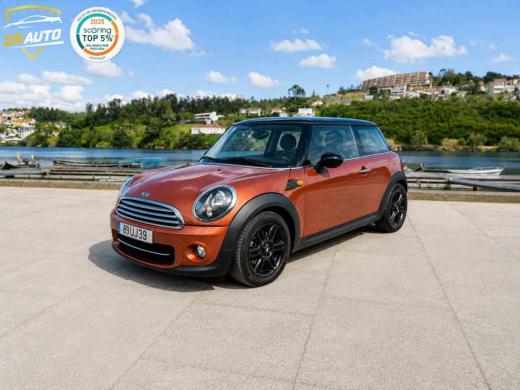 mini-hatch-d-2-0-2011-diesel-1598cc