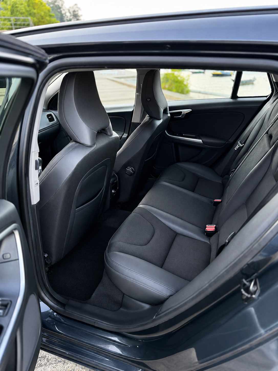 volvo-v60-1-6-d2-2012-diesel-1560cc