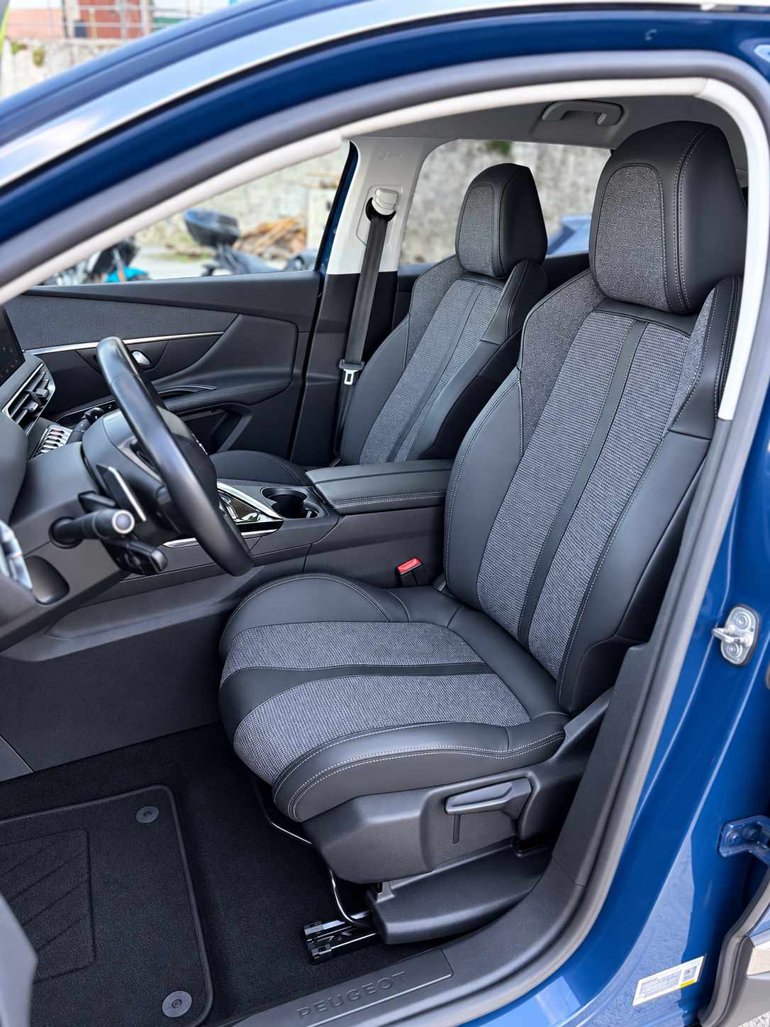 peugeot-3008-gt-1-6-plug-in-hybrid-2020-gasolina-1598cc