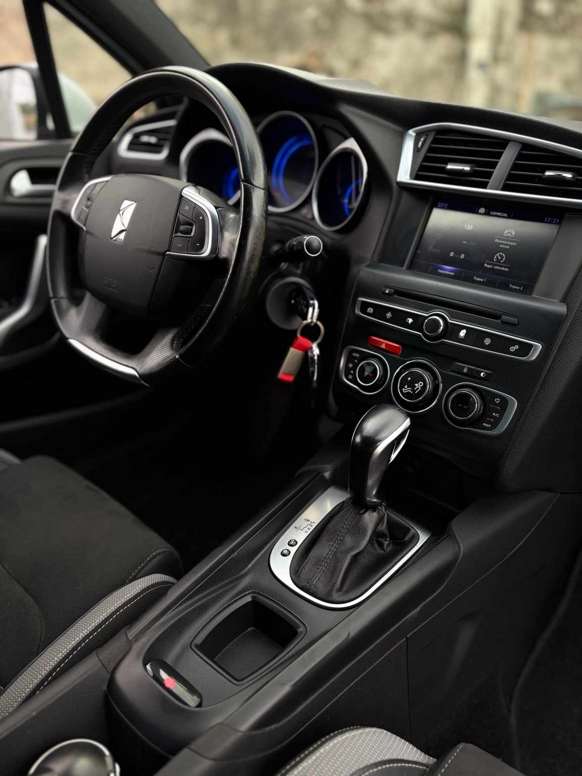 ds-ds-4-1-6-bluehdi-2016-diesel-1560cc