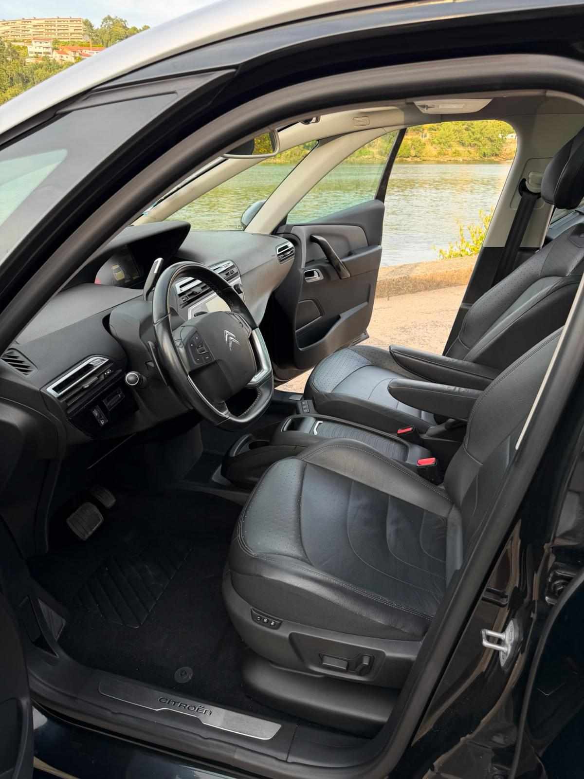 citroen-c4-picasso-2-0-bluehhdi-2017-diesel-1997cc