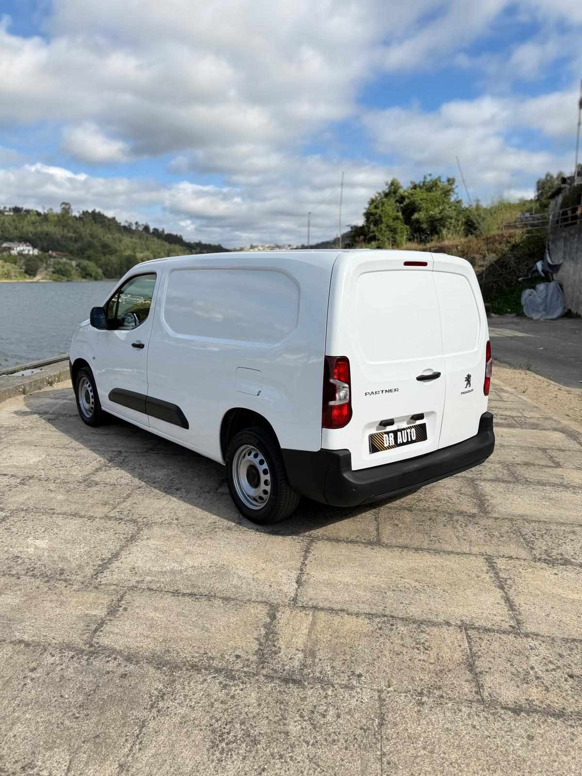 peugeot-partner-1-5-bluehdi-2021-diesel-1499cc