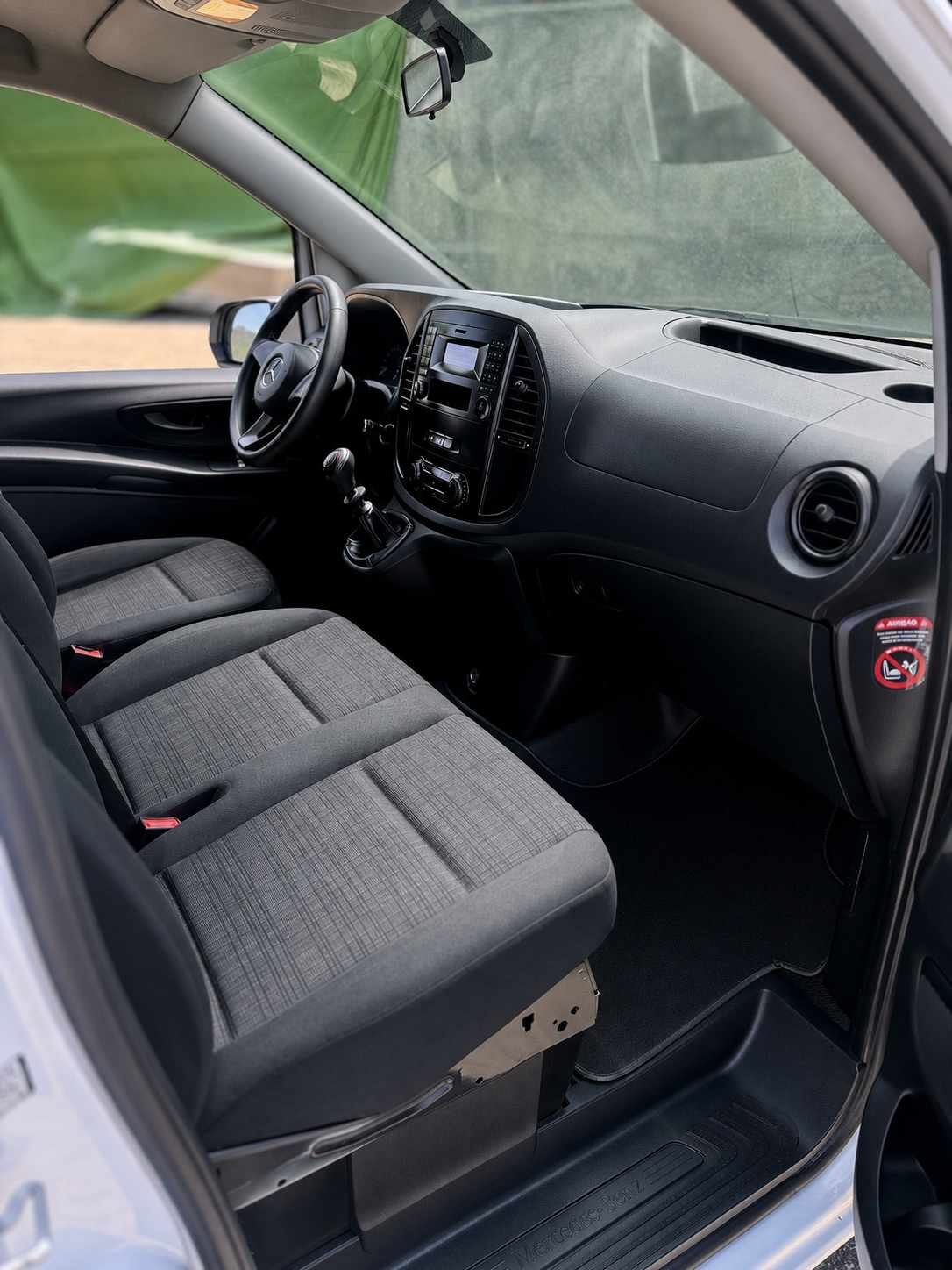 mercedes-benz-vito-114-cdi-2018-diesel-2143cc