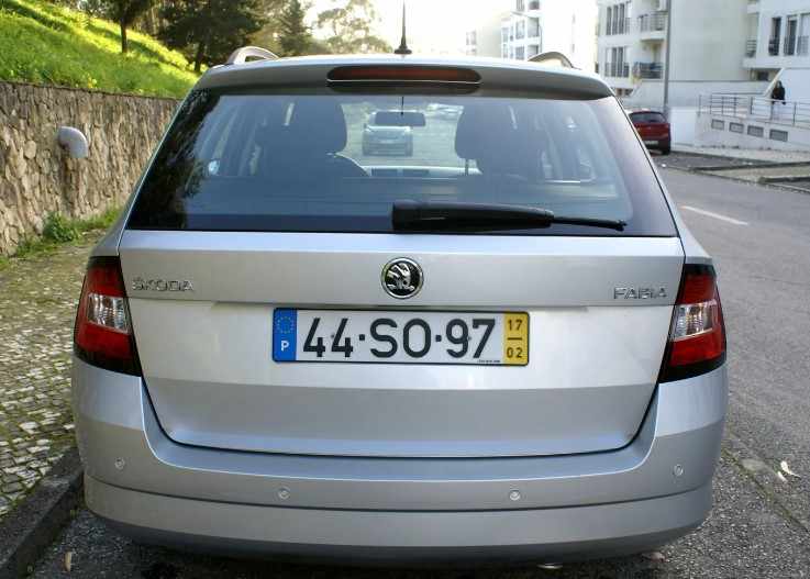 skoda-fabia-1-0-mpi-2017-gasolina-999cc