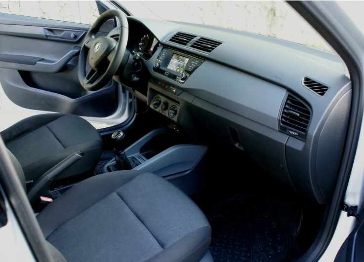 skoda-fabia-1-0-mpi-2017-gasolina-999cc