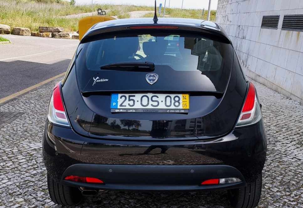 lancia-ypsilon-1-2-95cv-2014-diesel-1248cc