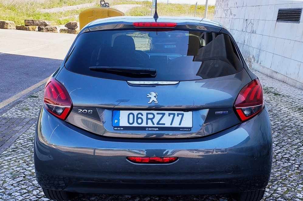 peugeot-208-1-6-bluehdi-2016-diesel-1560cc