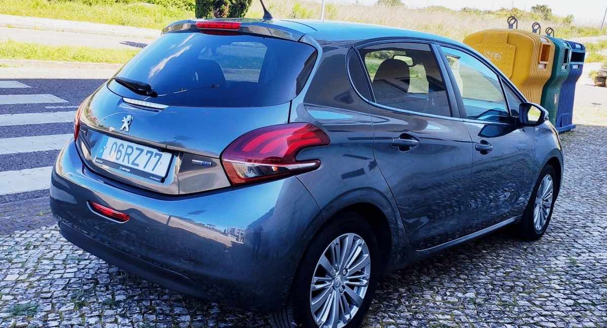 peugeot-208-1-6-bluehdi-2016-diesel-1560cc