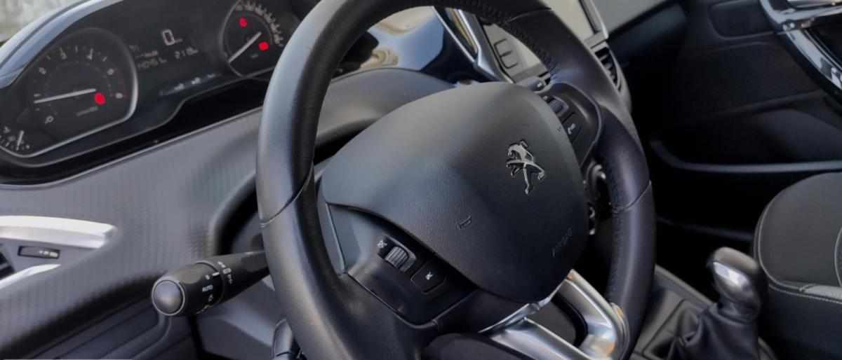 peugeot-208-1-6-bluehdi-2016-diesel-1560cc
