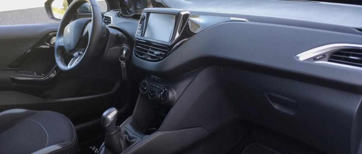 peugeot-208-1-6-bluehdi-2016-diesel-1560cc