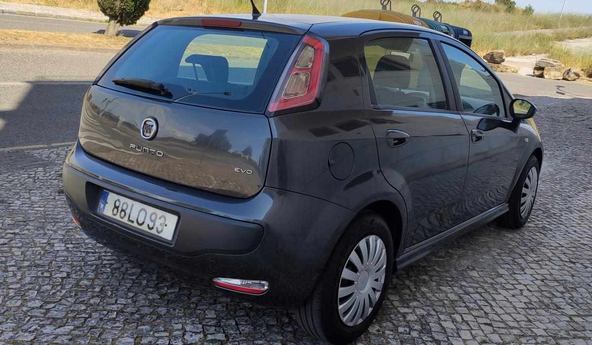 fiat-punto-1-3-multijet-2011-diesel-1248cc