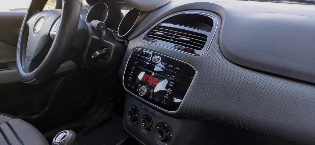 fiat-punto-1-3-multijet-2011-diesel-1248cc