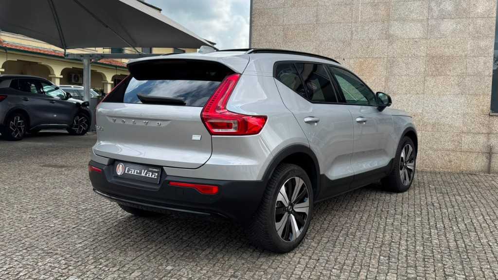 volvo-xc40-2022-eletrico-500cc