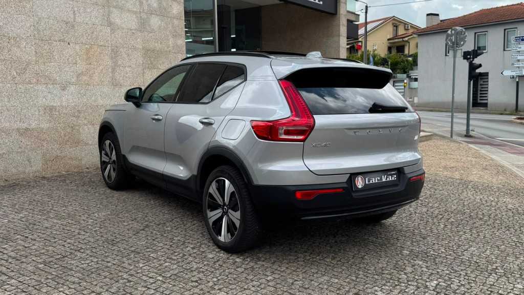 volvo-xc40-2022-eletrico-500cc