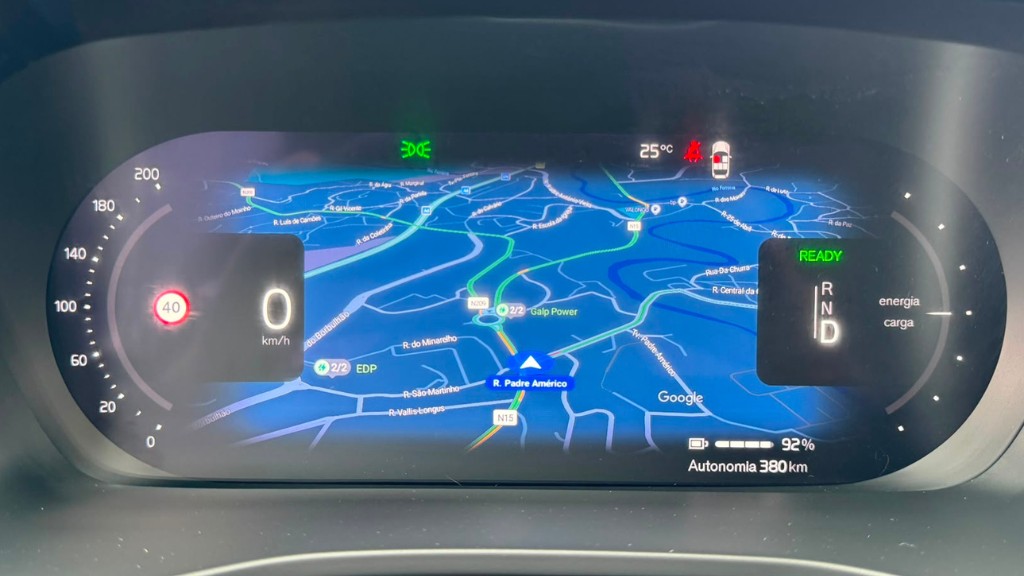 volvo-xc40-2022-eletrico-500cc