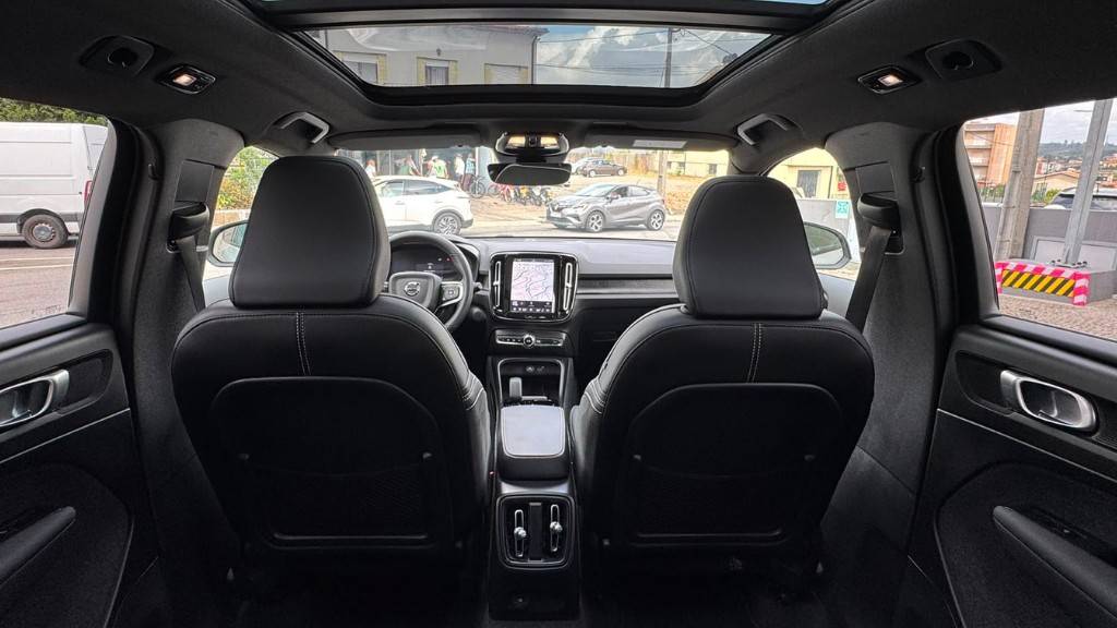 volvo-xc40-2022-eletrico-500cc