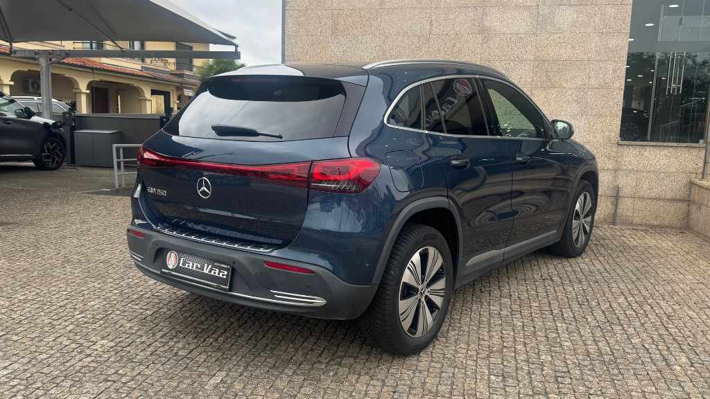 mercedes-benz-eqa-2022-eletrico-0cc