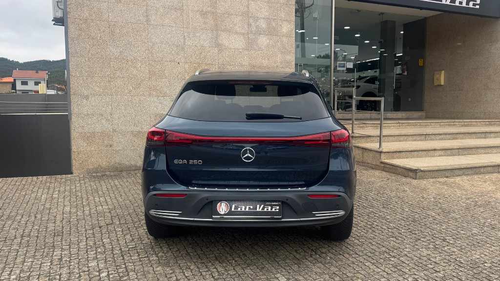 mercedes-benz-eqa-2022-eletrico-0cc