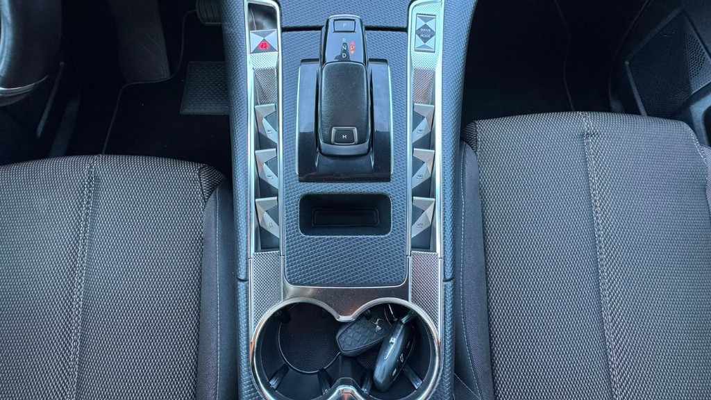 ds-ds-7-crossback-2023-diesel-1499cc