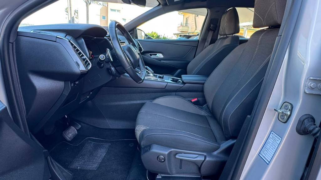 ds-ds-7-crossback-2023-diesel-1499cc