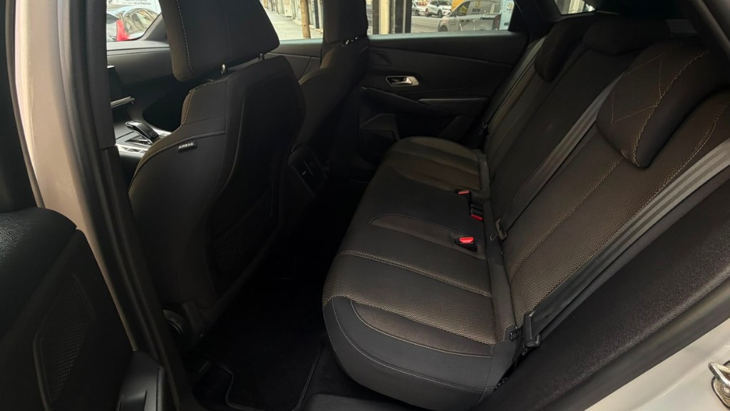 ds-ds-7-crossback-2023-diesel-1499cc